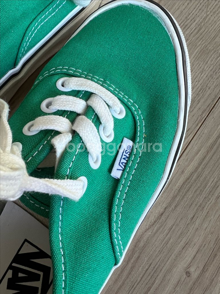 반스 어센틱 여자운동화 (225)--7