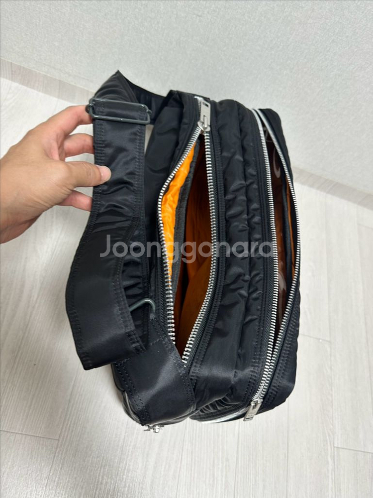 요시다포터 탱커숄더백 라지팝니다--1