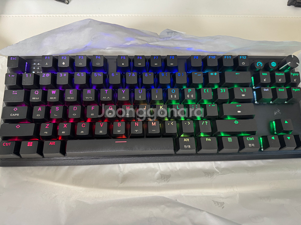 코르세라 K70 커스텀 TKL 무선 키보드--2