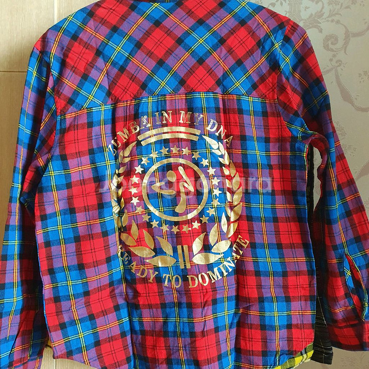 줌바 정품 체크남방xs--1