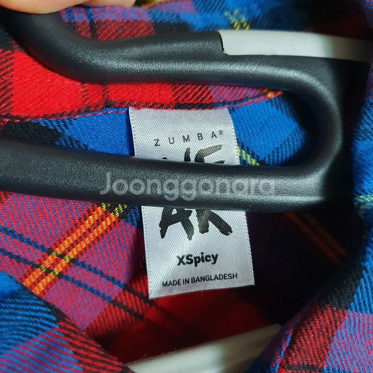 줌바 정품 체크남방xs--2