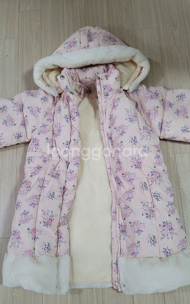 여아 겨울패딩1(사이즈 140)--2