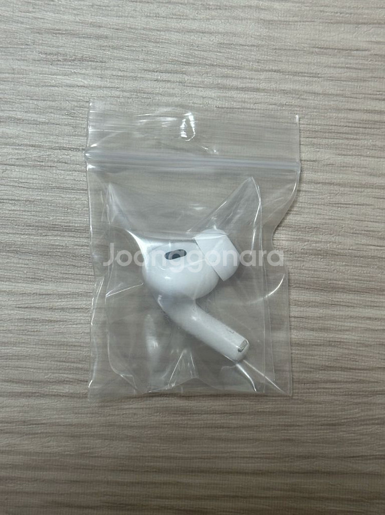 에어팟 프로2 왼쪽 미개봉 새상품 C타입--2