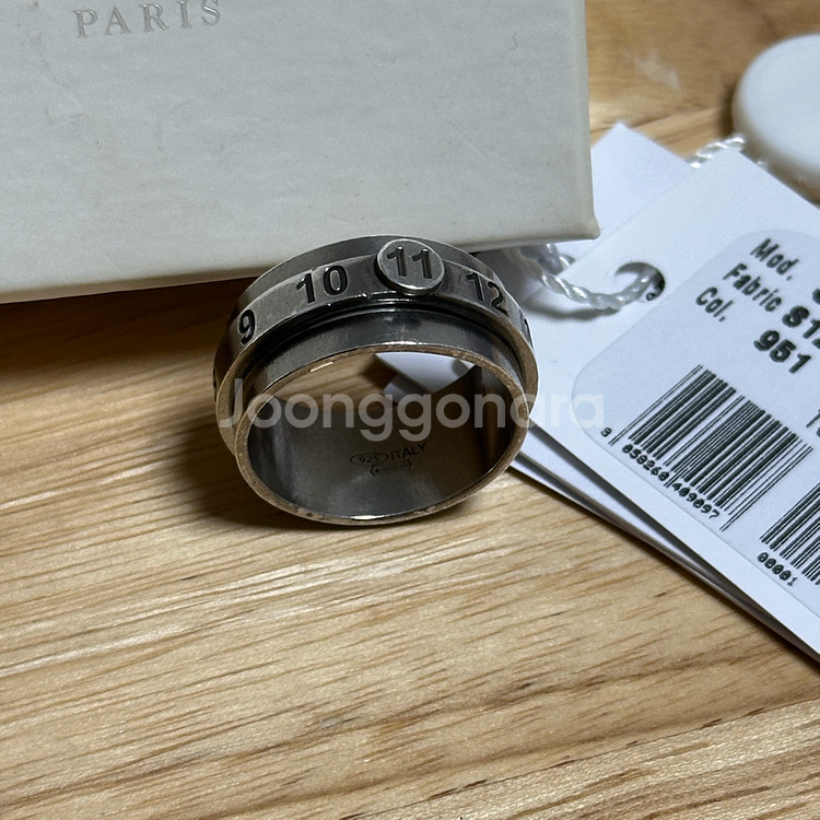 메종 마르지엘라 넘버 더블 실버링 M사이즈(한국23호)--1