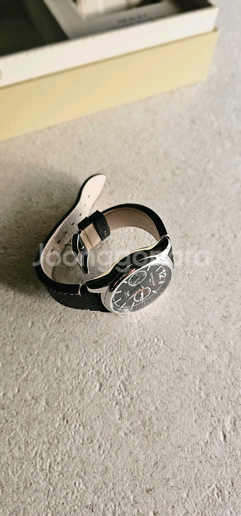 프레드릭 콘스탄트 시계--4