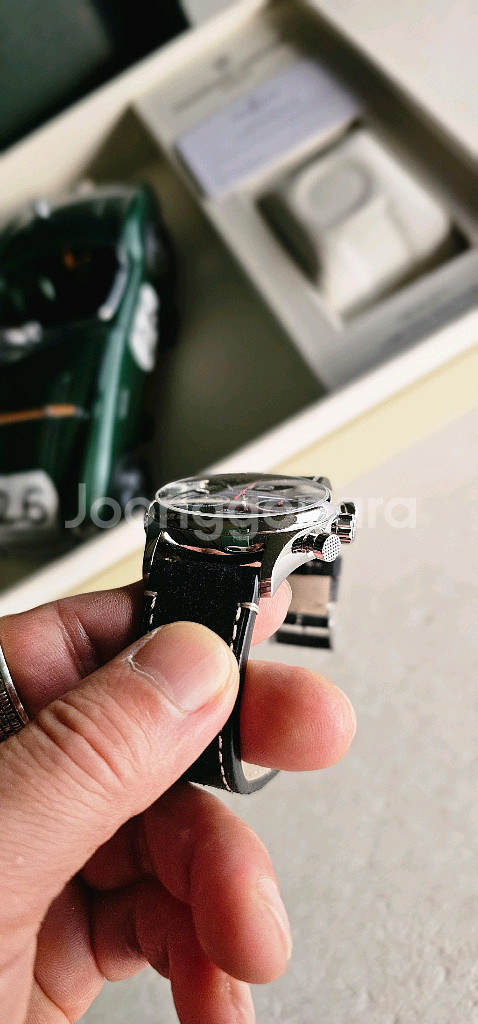 프레드릭 콘스탄트 시계--5