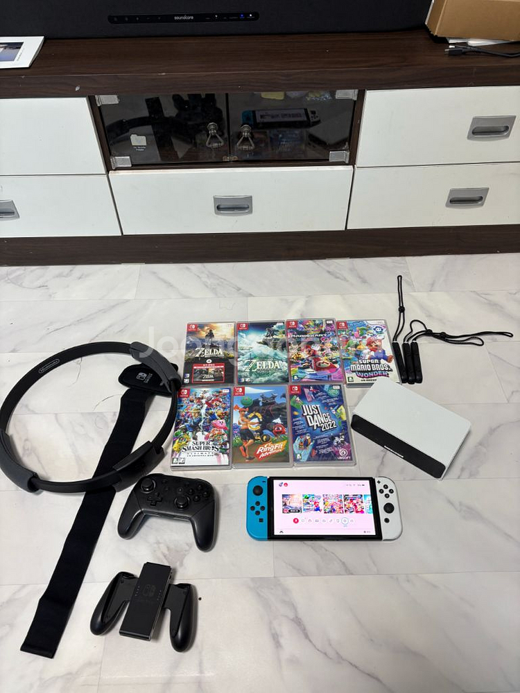 닌텐도 스위치 OLED 새상품급+타이틀14+주변기기 판매--0
