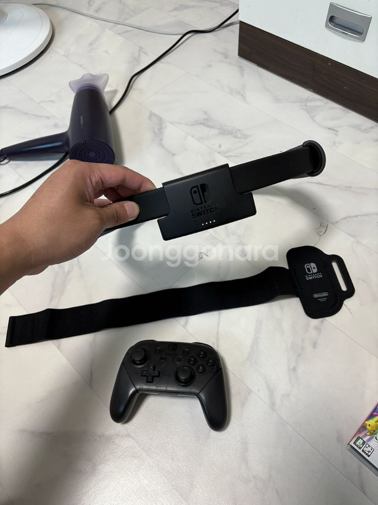 닌텐도 스위치 OLED 새상품급+타이틀14+주변기기 판매--6