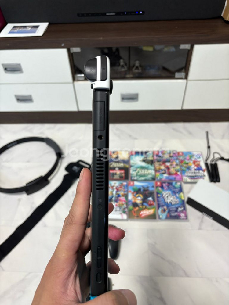 닌텐도 스위치 OLED 새상품급+타이틀14+주변기기 판매--4