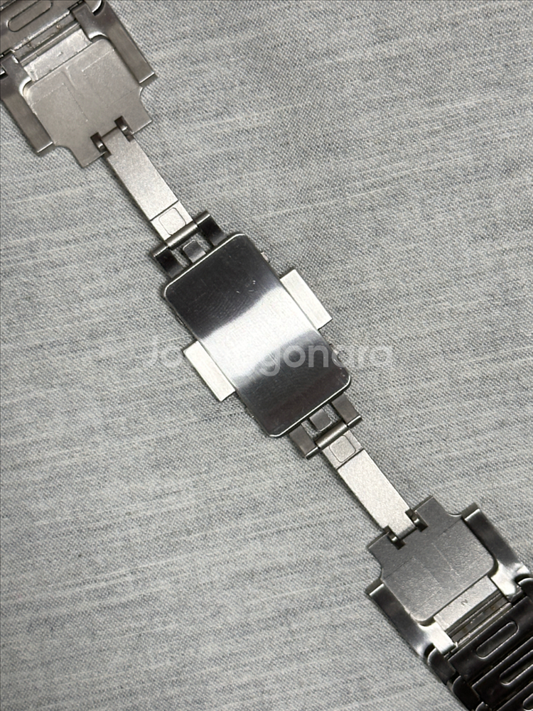 애플워치 URVOI 링크 브레이슬릿 실버--3