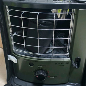 토요토미 기어미션 반사식 등유난로 RS-GE23 올리브