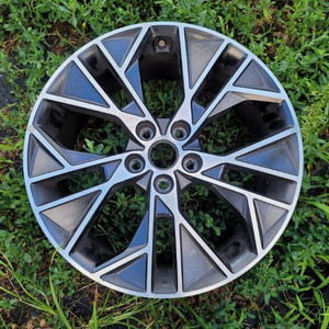 19인치 아반떼N 16인치 그렌져XG