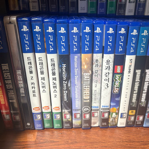 PS4(플스4) CD 팝니다.