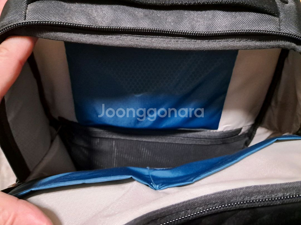 샘소나이트 커넥트 아이 스탠다드 구글 자카드 백팩 팝니다--4