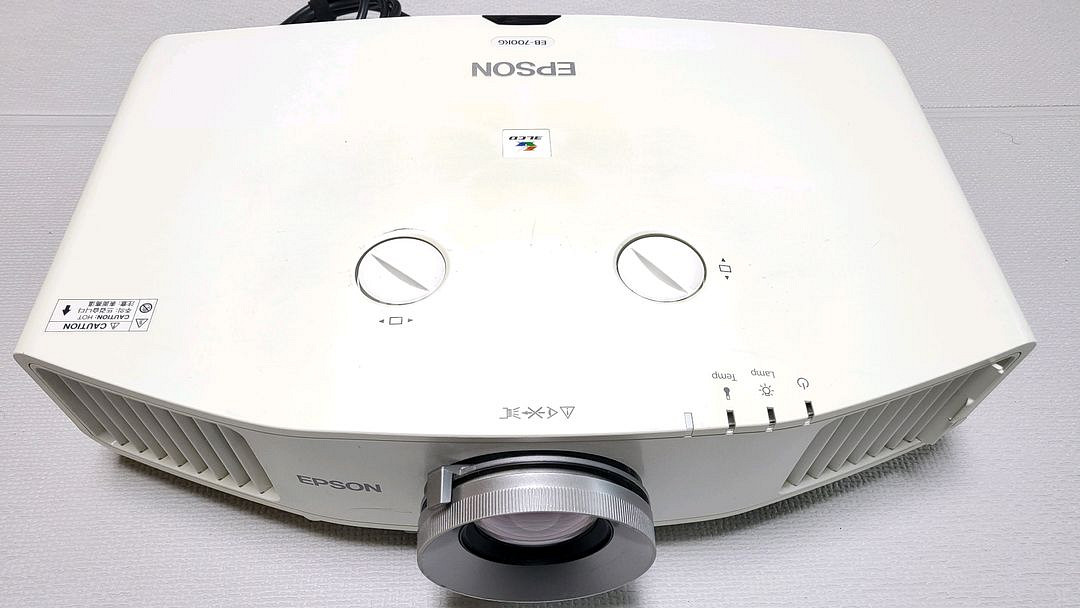 EPSON EB-700KG 빔프로젝터 팝니다--0