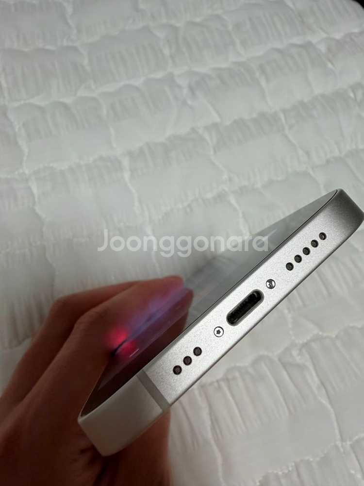 [해외판] 아이폰 14 256GB 화이트 판매합니다--10