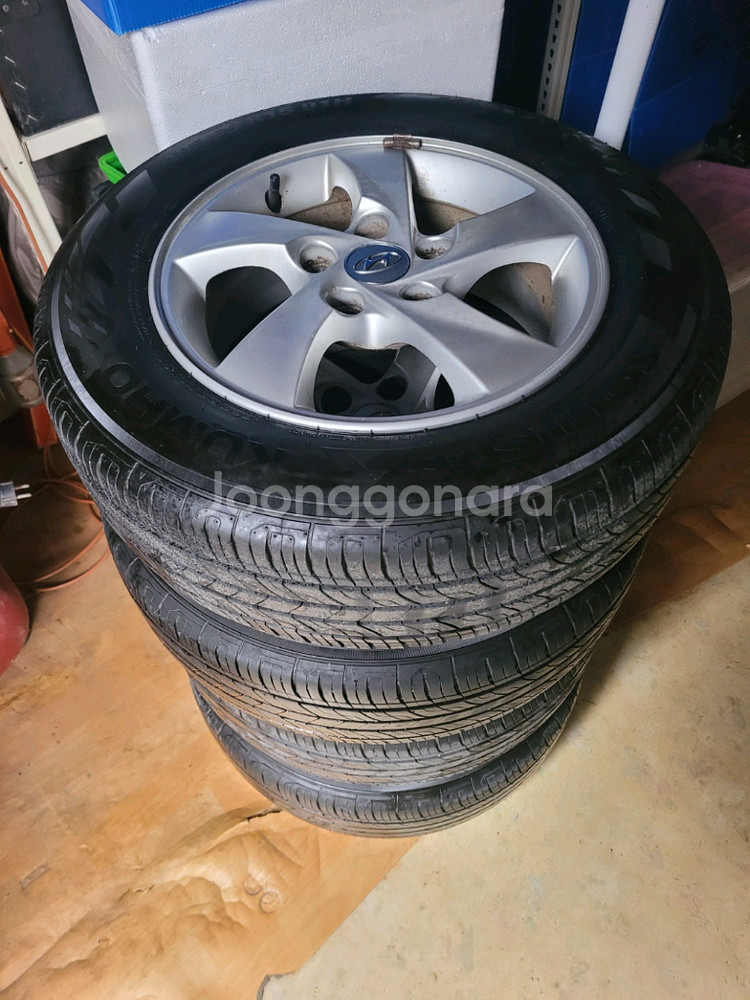 아반떼md TA21 195/65 R15 휠타이어 4개 판매합니다--7
