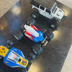 메탈파츠 풀옵션 미니지 버기 2대, 4x4 루비콘 1대 여분부품,충전기 일괄