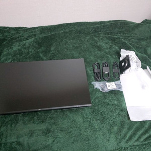 델 p3225qe 32인치 4k 모니터