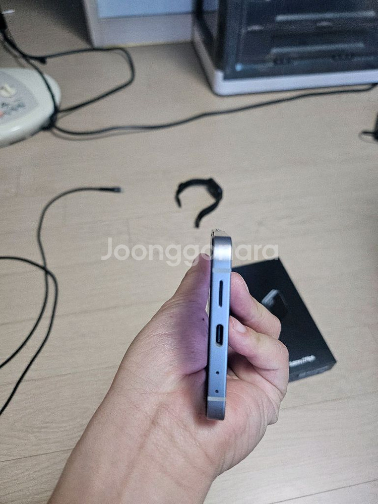 갤럭시 Z Flip6 512G 실버쉐도우 풀박스--3