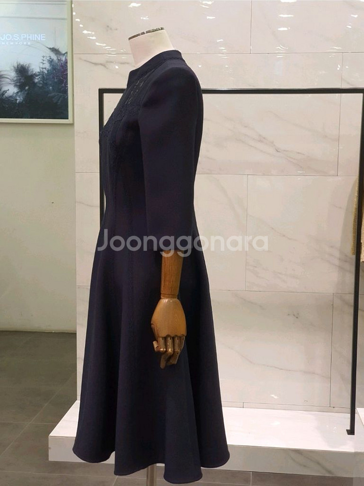 모조에스피 네이비 레이스원피스--1