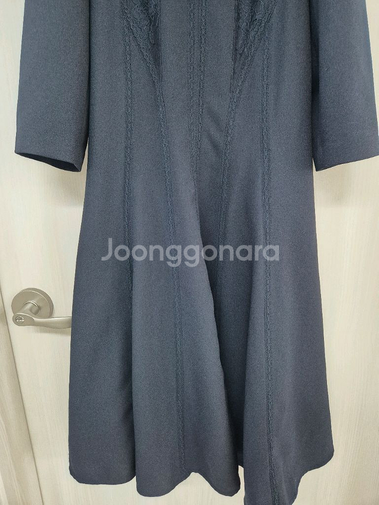 모조에스피 네이비 레이스원피스--7