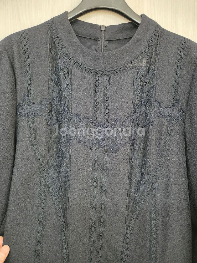 모조에스피 네이비 레이스원피스--6