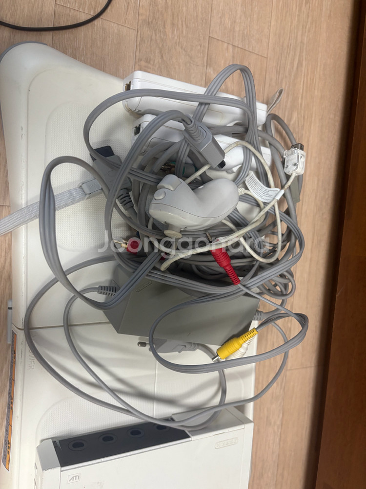 닌텐도 Wii(위) 팝니다!--3