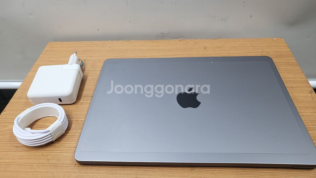 애플 맥북 에어 M2 2022 13인치 스페이스그레이 2--2