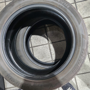 245/40R19 중고타이어. 라우팬