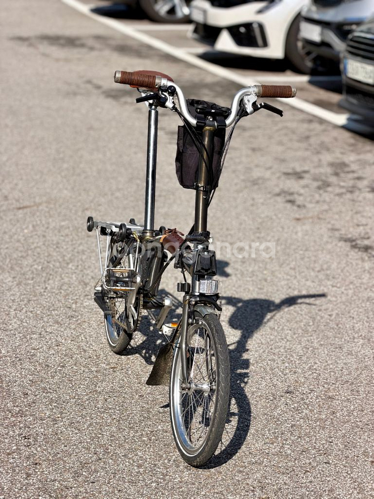 브롬톤 접이식 자전거 M6R 풀옵션 로우라커 프리미엄 단종 색상--6