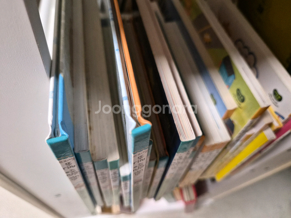 프뢰벨 바른생활동화 (알콩달콩 우리집 포함)--1