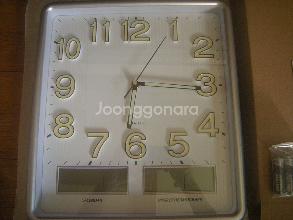 사각레트로LED야광벽시계 대형사이즈+미니틈새사이드협탁테이블/이케아 한샘 일룸 가구가전 아이폰 스마트폰 삼성 엘지--1