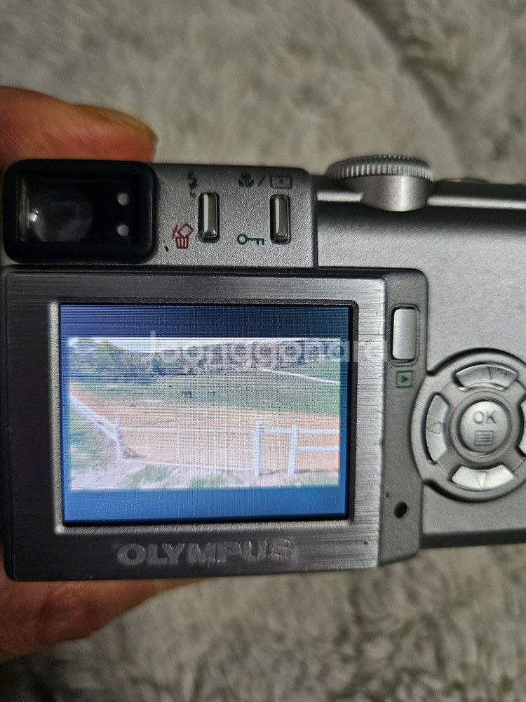 올림푸스 캐메디아 C-60 디지털카메라 레트로디카--5