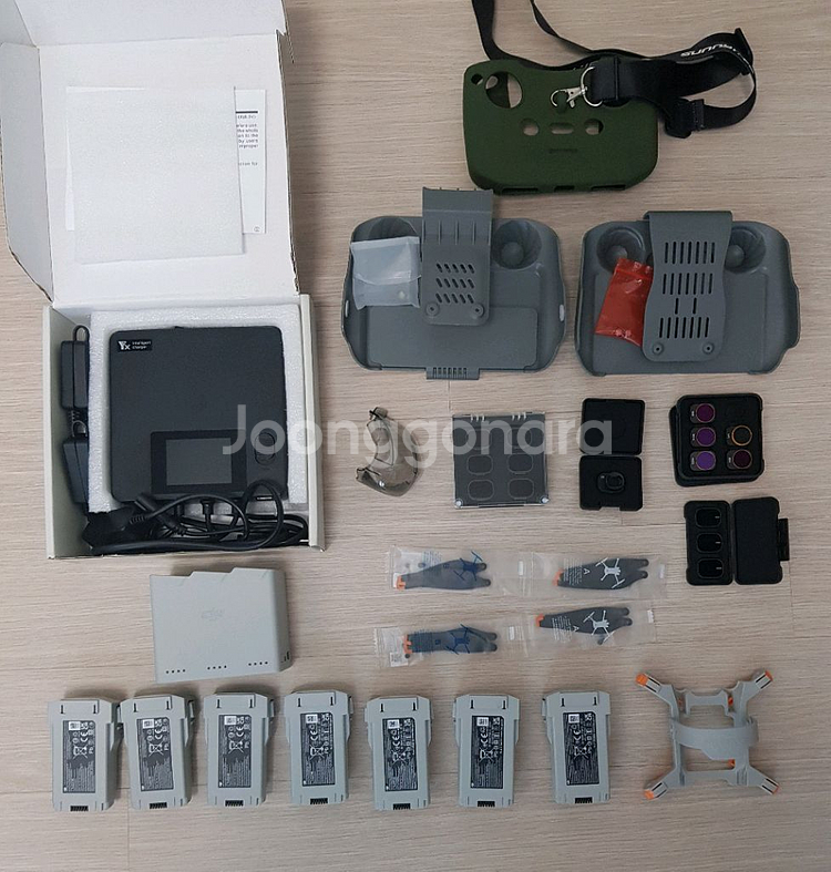 드론 dji 매빅 에어 미니 액세서리 팝니다--0