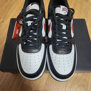 나이키 에어포스1 스니커즈