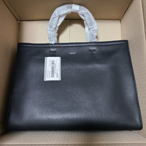 질스튜어트 뉴욕 천연소가죽 토트백