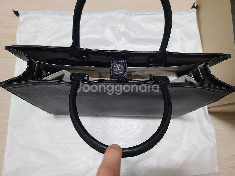 질스튜어트 뉴욕 천연소가죽 토트백--4