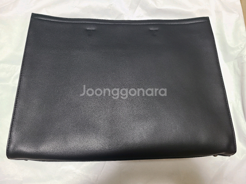 질스튜어트 뉴욕 천연소가죽 토트백--3