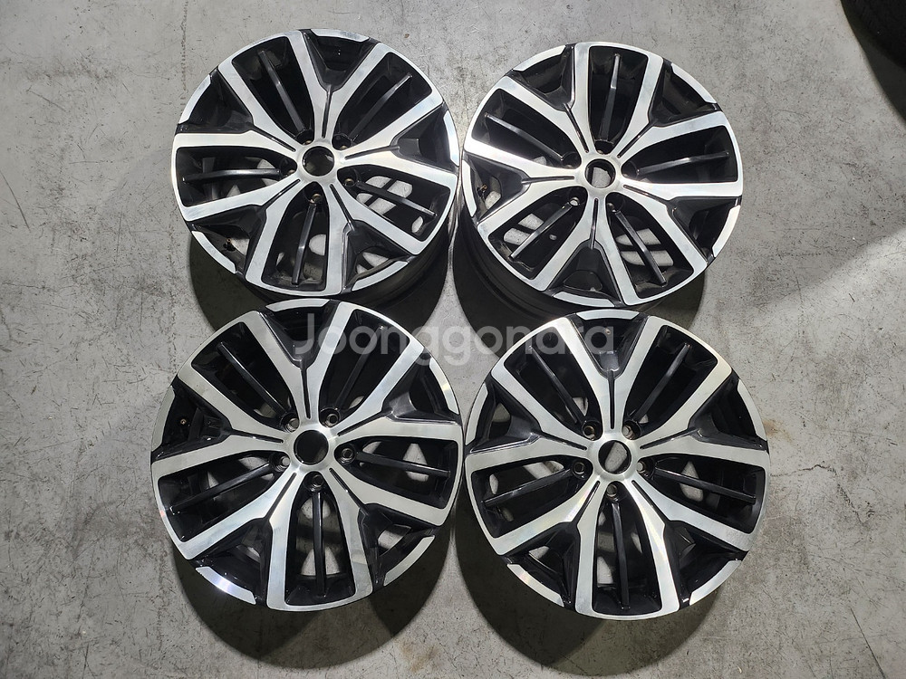 QM5 QM6 19인치 시그니처 투톤 순정휠 중고휠 팝니다--0