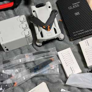 DJI 미니3 프로 플라이모어 콤보(RC 컨트롤러) + 악세서리 다수