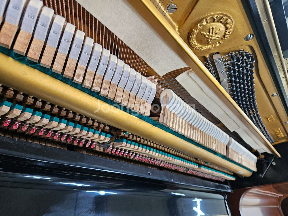 야마하피아노 U-1블랙 made in japan--6