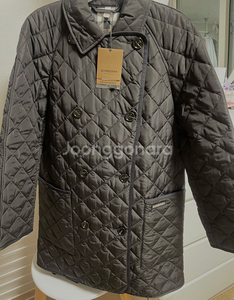 버버리 타이팅 퀼팅자켓 새상품--0