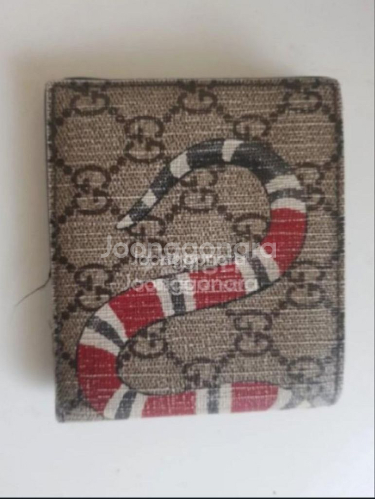 구찌 GG 캔버스 스네이크 반지갑 네고불가--1