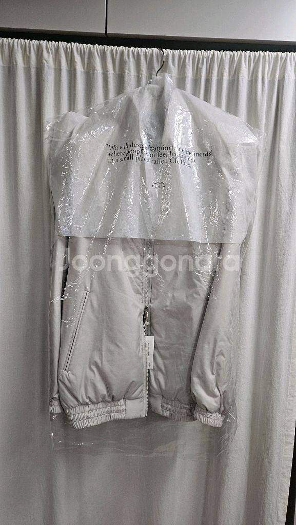 파사드패턴 패디드 트랙자켓 (M사이즈) 크림색 (새상품)--11