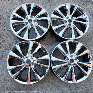 더뉴카니발 19인치 크롬휠 순정휠 중고휠 팝니다