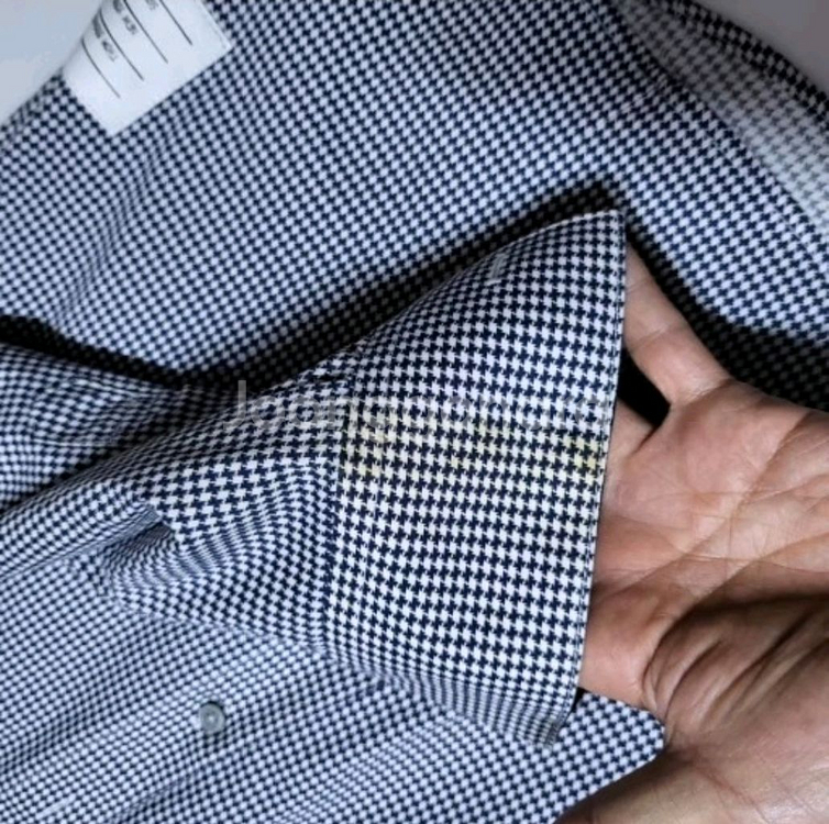 정품 톰브라운 인기 셔츠 1사이즈 미세커피오염에 싸게팜--5