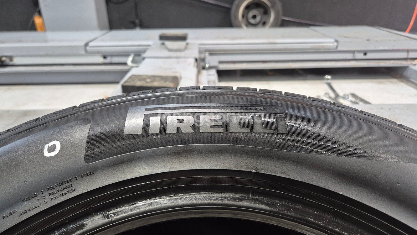 중고 타이어 235 60 18 피렐리 P8FS 1본--2