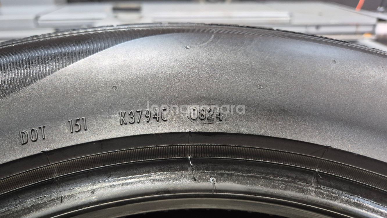 중고 타이어 235 60 18 피렐리 P8FS 1본--5