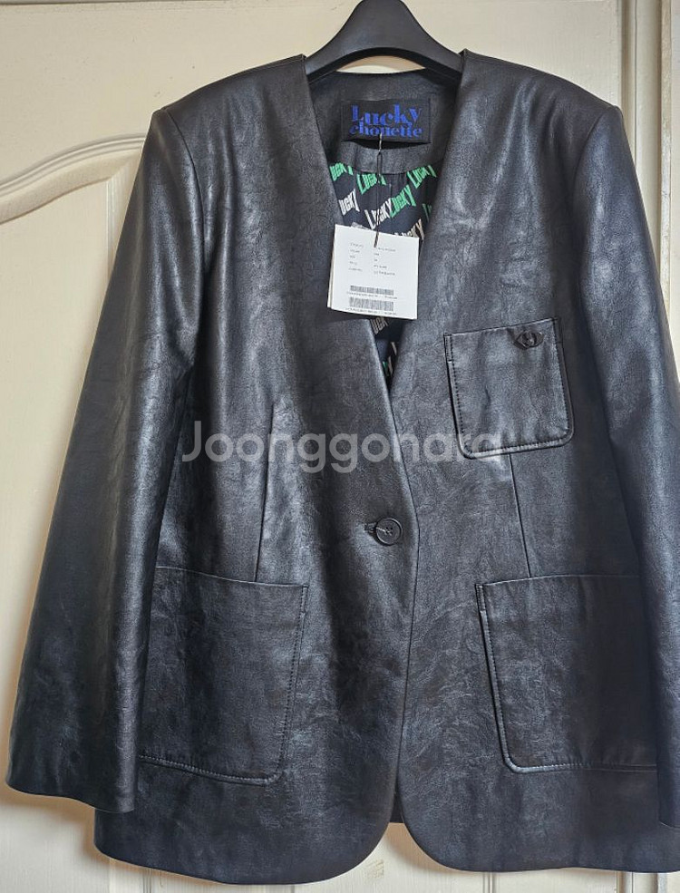 럭키슈에뜨 가죽자켓 새상품--0